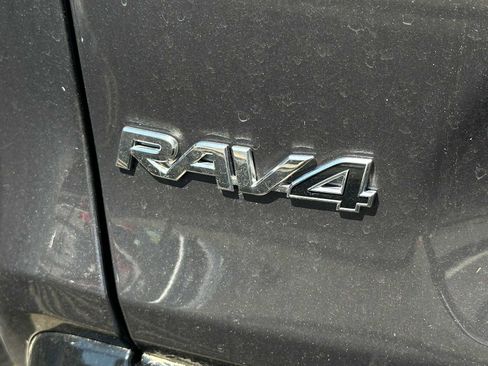 Certified 2025 Toyota RAV4 SE w/ Convenience Package AWD/4WD image 7