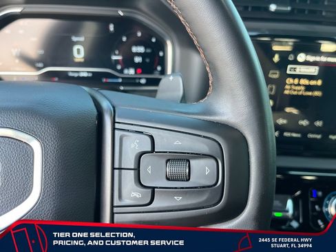 Used 2025 GMC Sierra 1500 AT4 w/ AT4 Premium Package AWD/4WD image 18