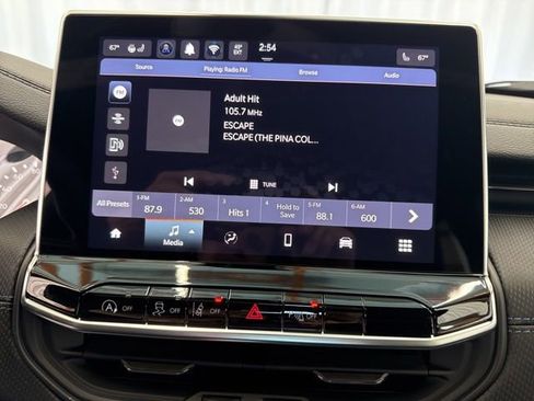 New 2026 Jeep Compass Limited image 21