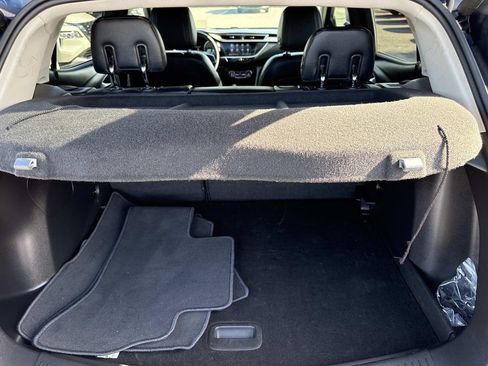 Used 2022 Buick Encore GX Essence w/ Advanced Technology Package image 12