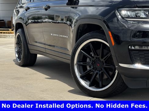 Used 2021 Jeep Grand Cherokee L Limited AWD/4WD image 12
