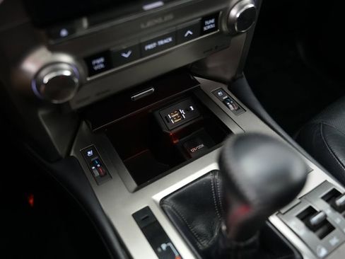 Used 2018 Lexus GX 460 Premium image 31