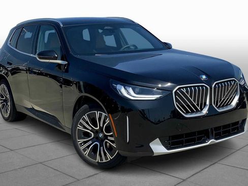 Used 2026 BMW X3 xDrive30 w/ Convenience Package image 2