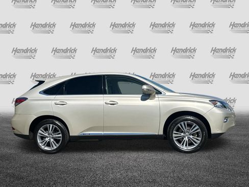 Used 2015 Lexus RX 450h FWD image 3