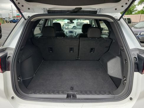 Used 2022 Chevrolet Equinox LT FWD image 11