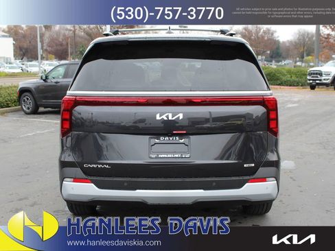 New 2026 Kia Carnival EX image 8