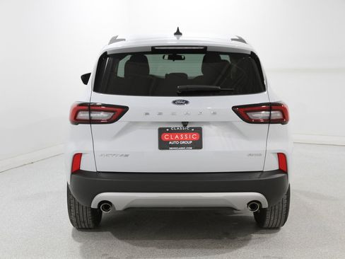 Used 2025 Ford Escape Active image 19