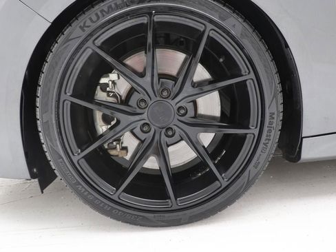 Used 2018 Ford Focus ST w/ Equipment Group 402A FWD image 14