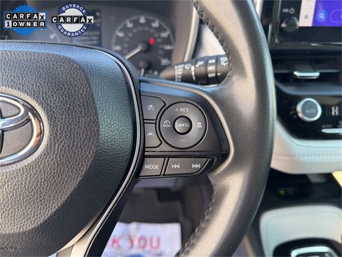 Used 2024 Toyota Corolla SE w/ SE Package image 27