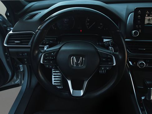Used 2018 Honda Accord Sport image 23