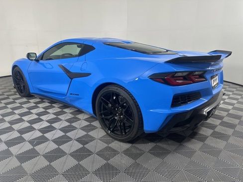 Used 2023 Chevrolet Corvette Z06 w/ Engine Appearance Package image 5