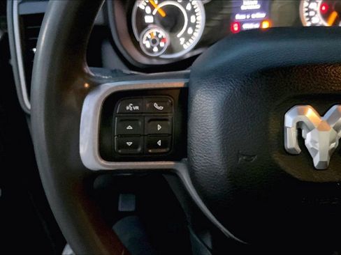 Used 2021 RAM 2500 Tradesman w/ Chrome Appearance Group image 17