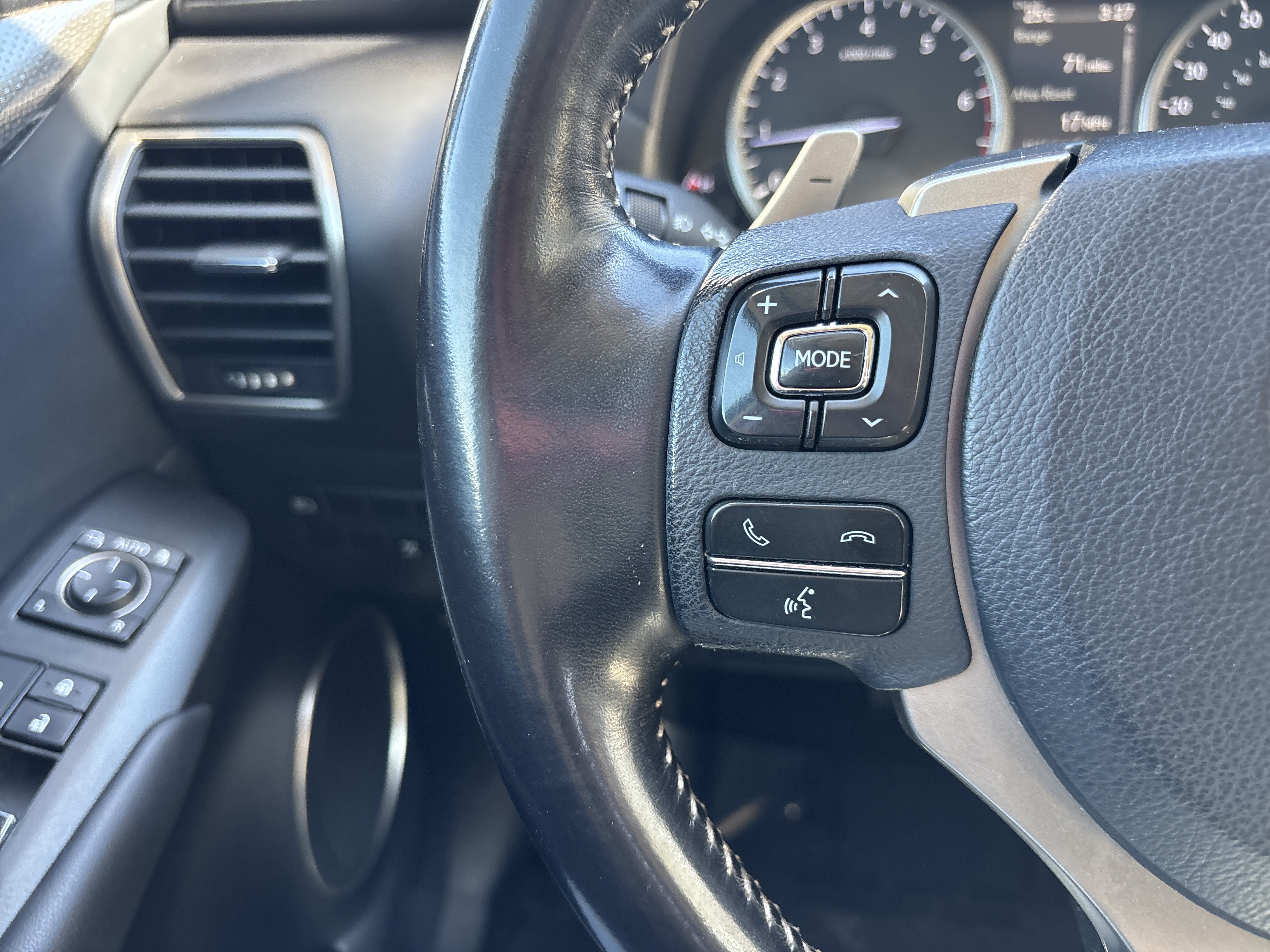 Used 2020 Lexus NX 300 AWD image 27
