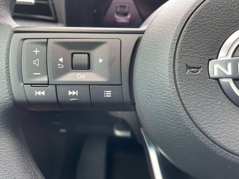 Used 2026 Nissan Kicks S FWD image 21