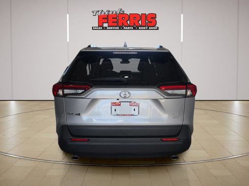 Used 2025 Toyota RAV4 XLE image 6