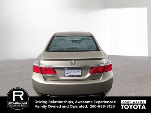 Used 2015 Honda Accord Sport image 8