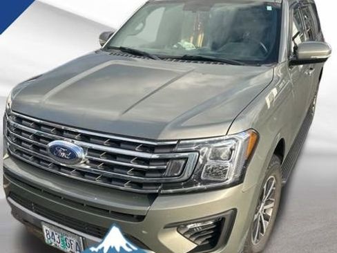 Used 2019 Ford Expedition XLT image 1
