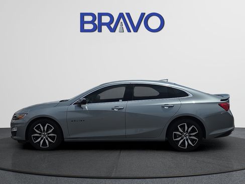 Used 2024 Chevrolet Malibu RS FWD image 2