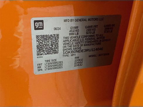 Used 2024 GMC Hummer EV 2X w/ LPO, Sport Package image 13