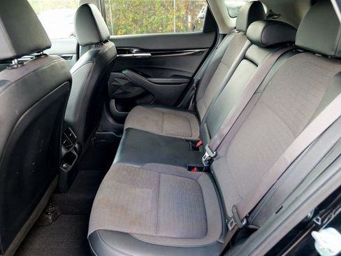 Used 2023 Kia Seltos S image 24