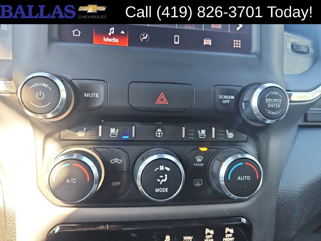 Used 2022 RAM 1500 Laramie w/ Sport Appearance Package AWD/4WD image 19