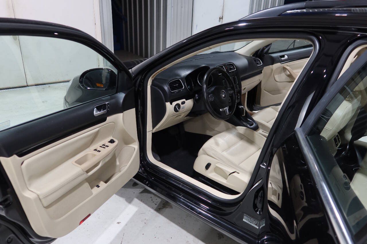 Used 2014 Volkswagen Jetta TDI FWD image 17
