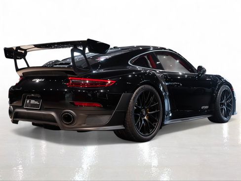 Used 2018 Porsche 911 GT2 RS RWD image 10