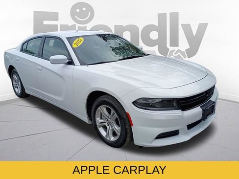 Used 2022 Dodge Charger SXT RWD image 3