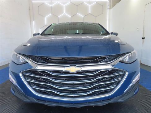 Used 2024 Chevrolet Malibu LS FWD image 3