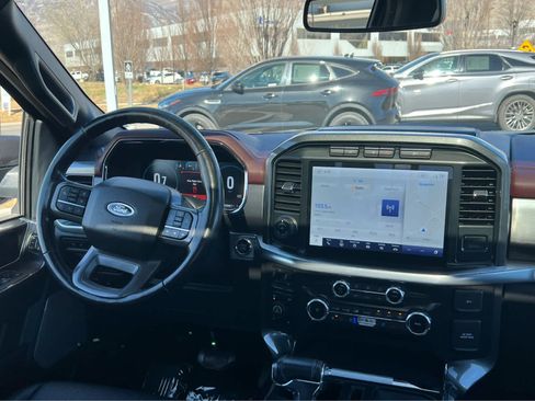 Used 2022 Ford F150 Lariat w/ Equipment Group 502A High image 25