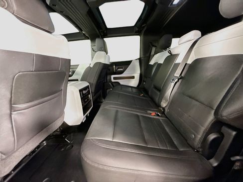Used 2024 GMC Hummer EV 2X w/ LPO, Illumination Package AWD/4WD image 27