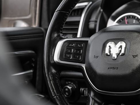 Used 2020 RAM 3500 Laramie image 16