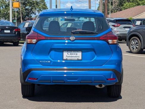 New 2025 Nissan Kicks Play S image 27
