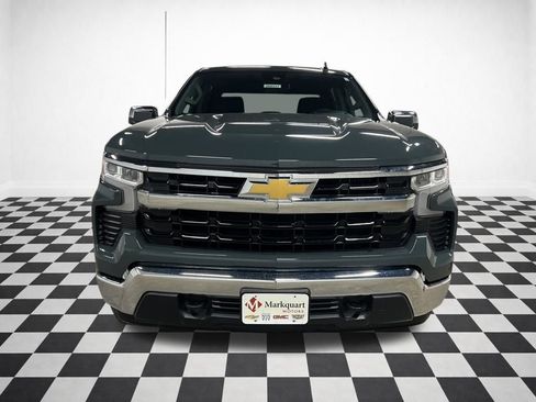 New 2026 Chevrolet Silverado 1500 LT image 3