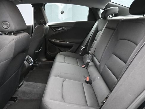 Used 2024 Chevrolet Malibu LT image 9