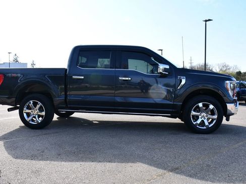 Used 2022 Ford F150 Lariat w/ Equipment Group 502A High AWD/4WD image 8