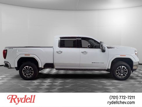 Used 2023 GMC Sierra 2500 SLT AWD/4WD image 6