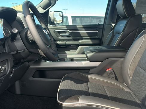 New 2026 RAM 1500 Laramie w/ Sport Appearance Package AWD/4WD image 24