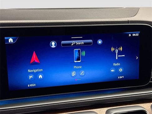 Certified 2025 Mercedes-Benz GLS 450 4MATIC image 15