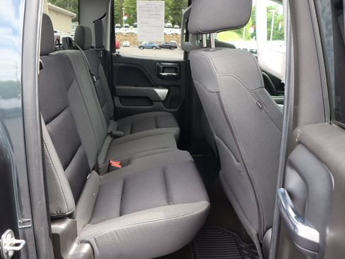 Used 2018 Chevrolet Silverado 1500 LT AWD/4WD image 18