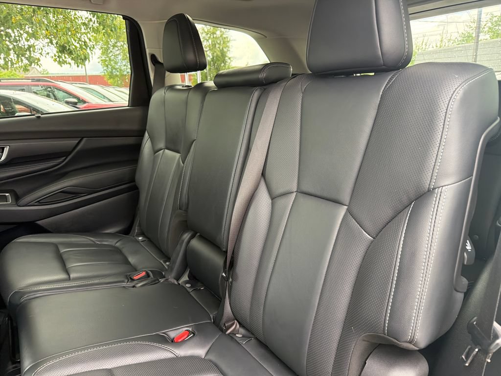Used 2023 Subaru Ascent Limited AWD/4WD image 27