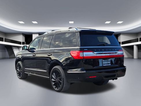 Used 2020 Lincoln Navigator Black Label w/ Cargo Convenience Package image 4