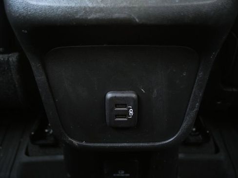 Used 2023 GMC Terrain AT4 w/ LPO, Floor Liner Package AWD/4WD image 28