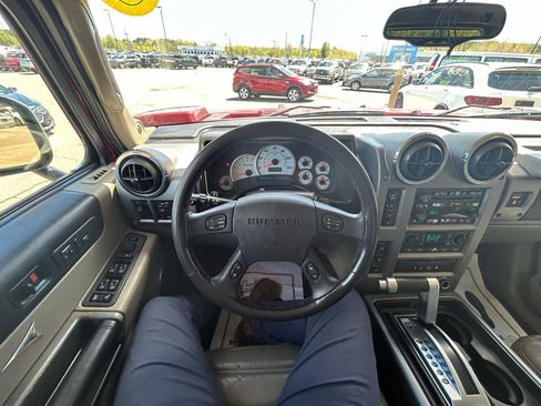 Used 2003 HUMMER H2 w/ Preferred Equipment Group AWD/4WD image 28