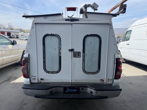 Used 2007 Chevrolet Silverado 1500 W/T image 9