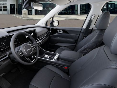 New 2025 Kia Carnival SX Prestige image 18