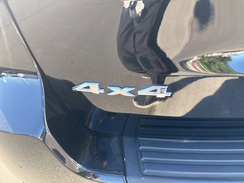 Certified 2020 Jeep Grand Cherokee Laredo image 32