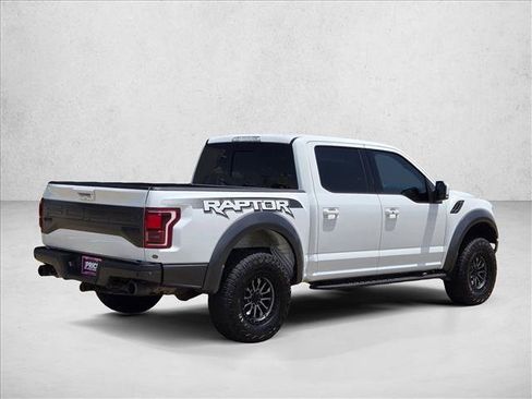 Used 2017 Ford F150 Raptor w/ Equipment Group 802A Luxury AWD/4WD image 5