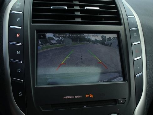 Used 2017 Lincoln MKC Reserve FWD image 42