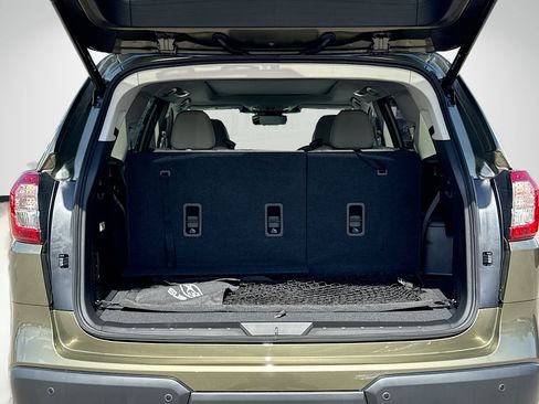 New 2026 Subaru Ascent Limited image 12